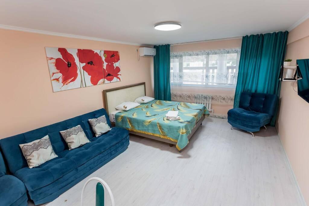 Квартира С Видом На Горы Almaty Exterior photo